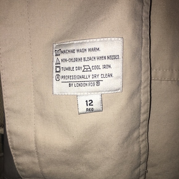 London Fog Limited Edition Coat ❄️ - Picture 5 of 6